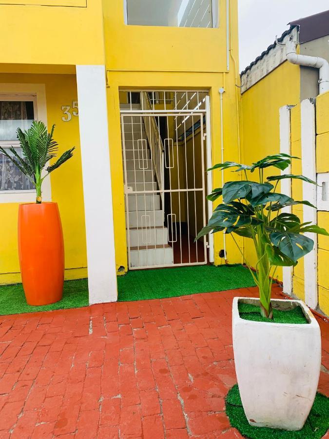 Mowetu Guest House Cape Town Exterior photo